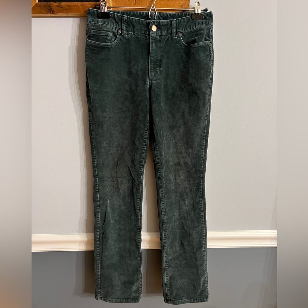 L.L. Bean Favorite Fit Corduroy Pants Women’s 4 Regular Forest Green